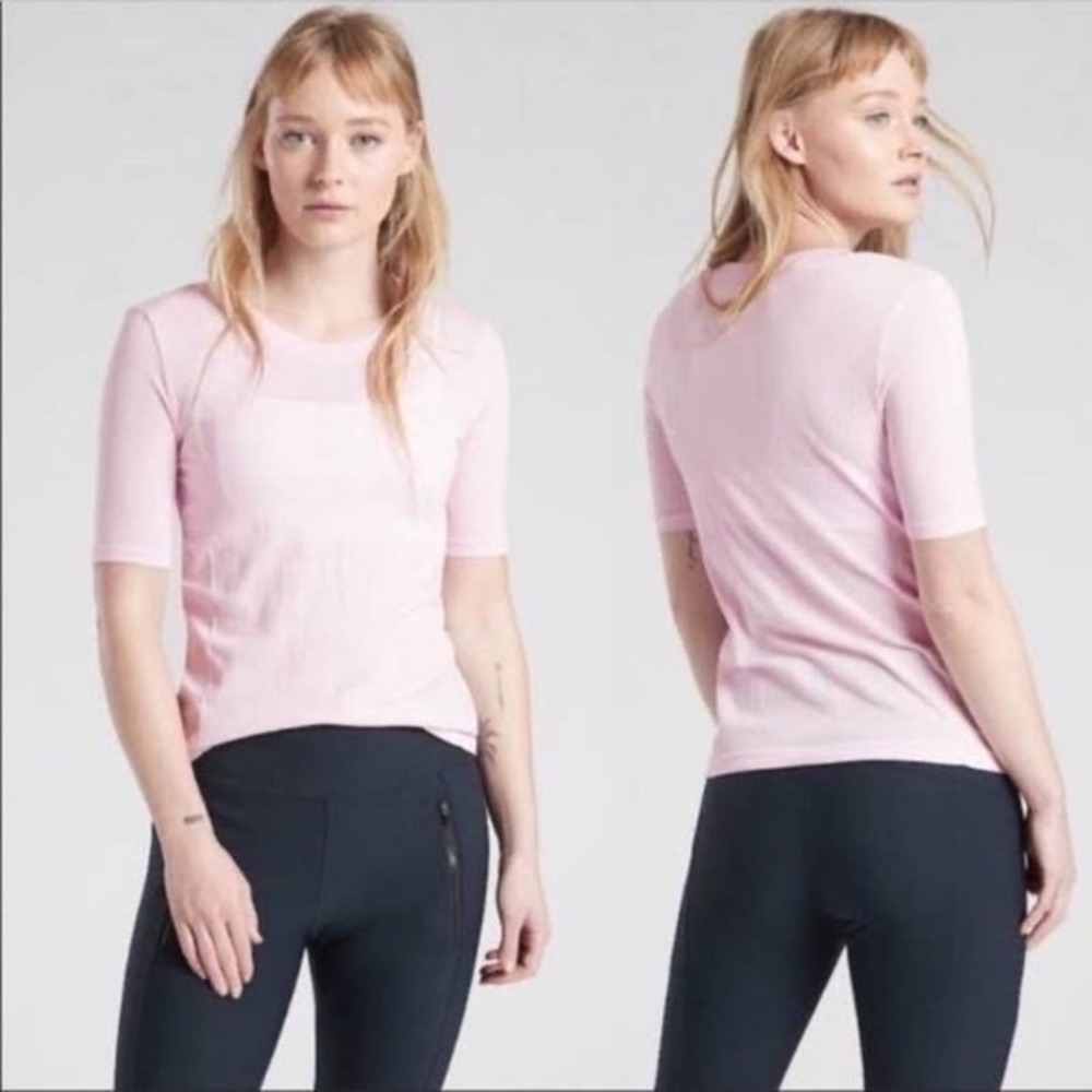 Athleta Renew T Shirt Womens Pink Ribbed Seamless Short Sleeve Crew Neck small